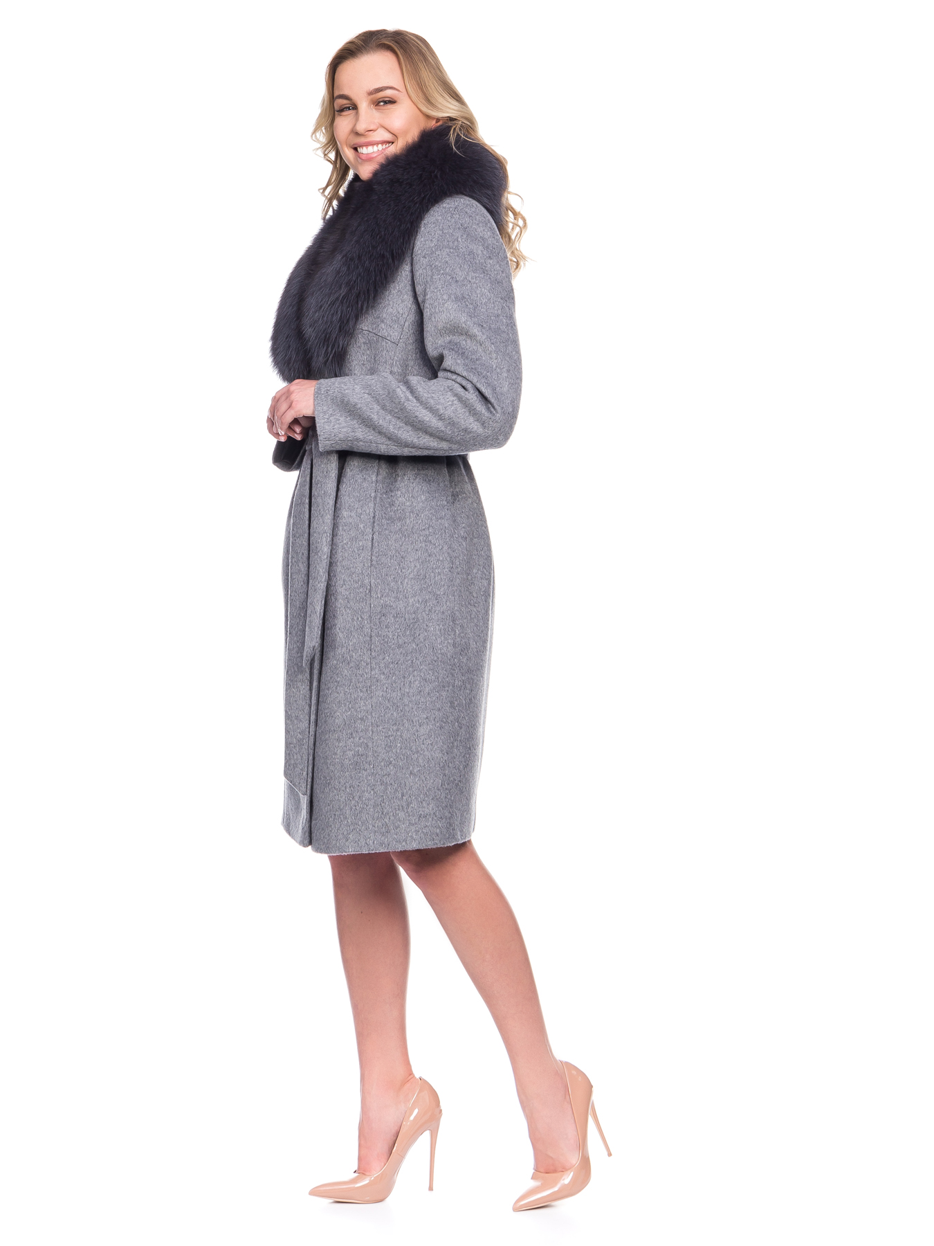 Зимнее женское приталенное пальто из шерсти со съёмным меховым воротником