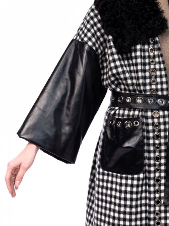 Женское шерстяное пальто с отстёгивающимся воротником